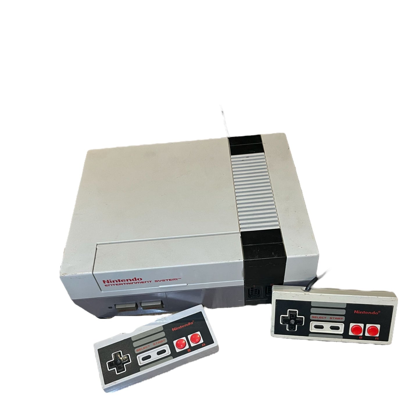 Nintendo Entertainmet System Console + 2 Controller's (NES)